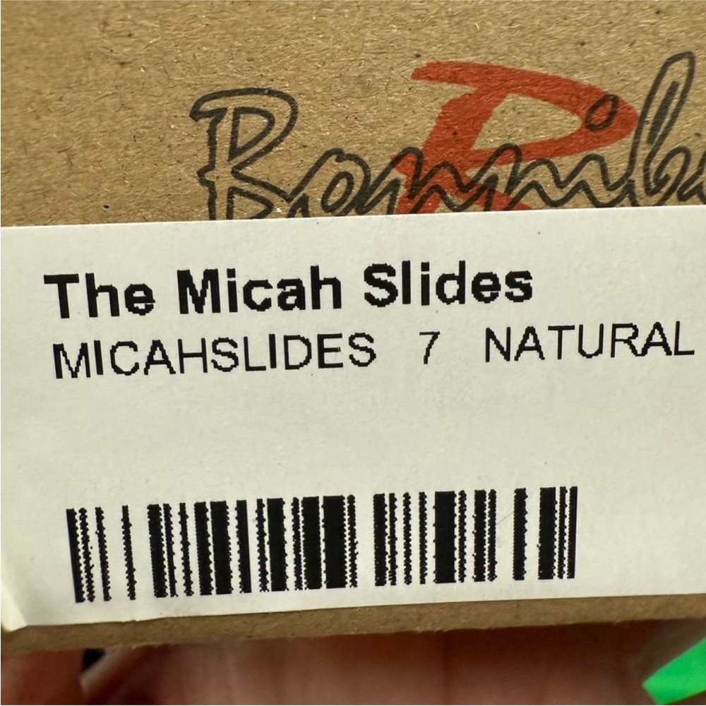 Bonnibel Tan Slide Sandals With Bling Size 7 New in Box